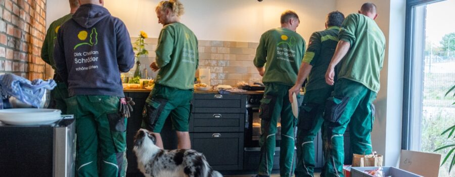 Marek gibt einen aus – Meisterprüfung bestanden.